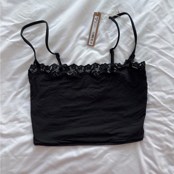 Skims Fits Everybody lace tank - Picture 1 of 3